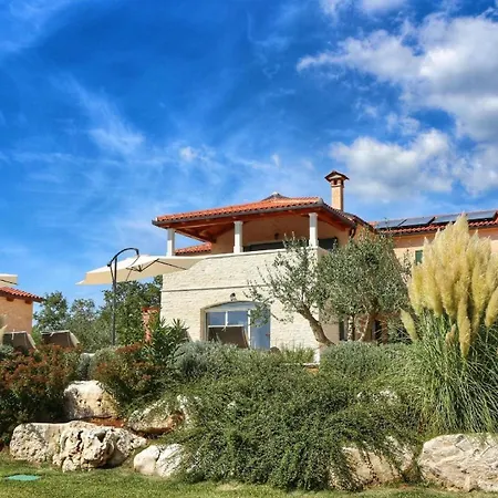 Ferienvilla Stella Mit Balkon In Cvitani Holiday home *