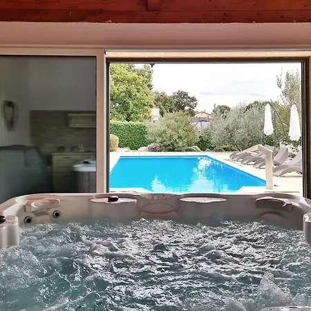 Ferienvilla Stella Mit Balkon In Cvitani Fabci