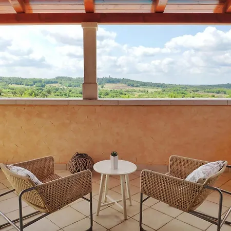 Ferienvilla Stella Mit Balkon In Cvitani * Fabci